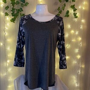 Rue21 Gray Asymmetrical 3/4 Sleeve Tunic
